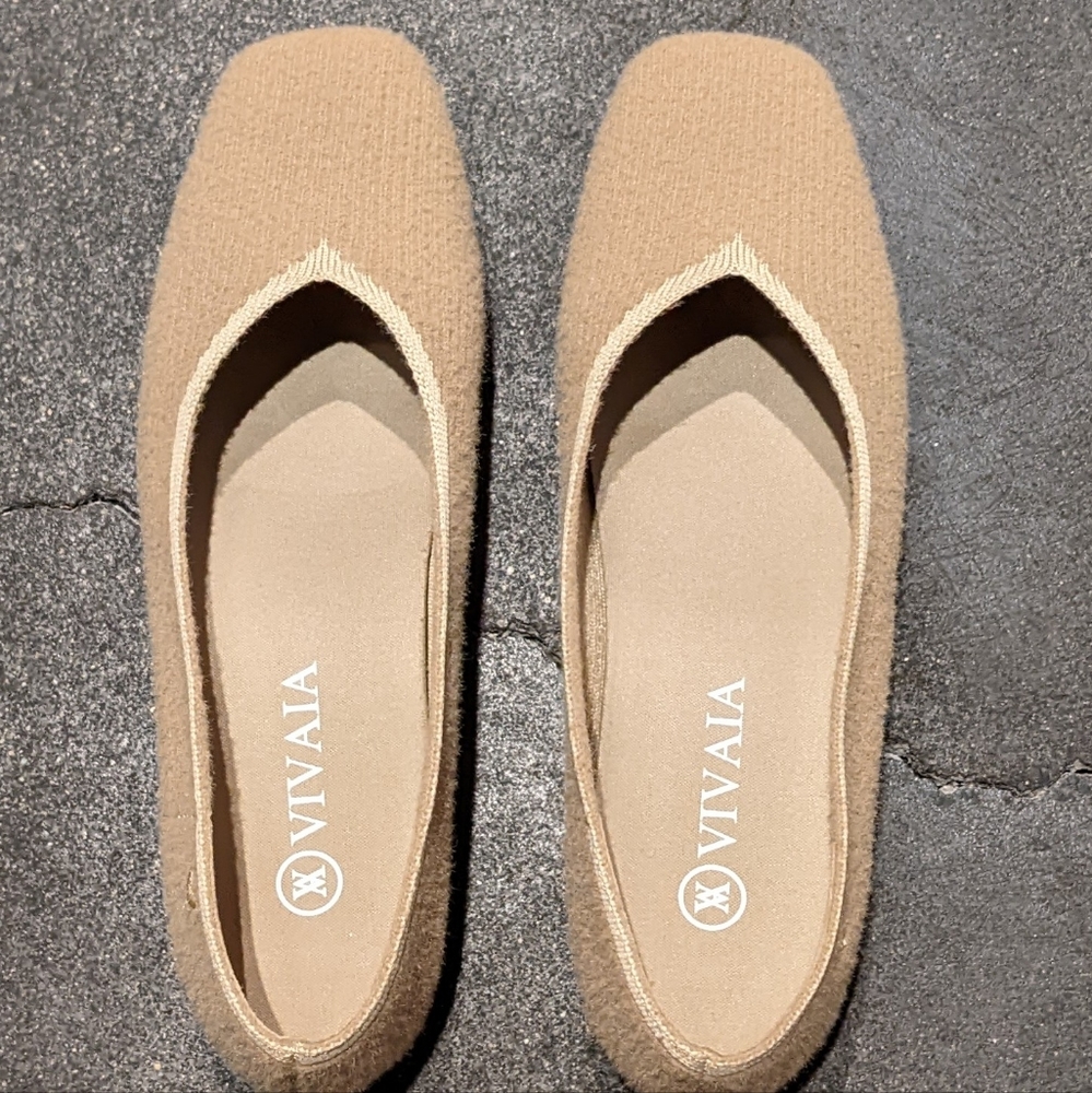 Vivaia Square Toe V Cut Flats 41 Peanut Brown